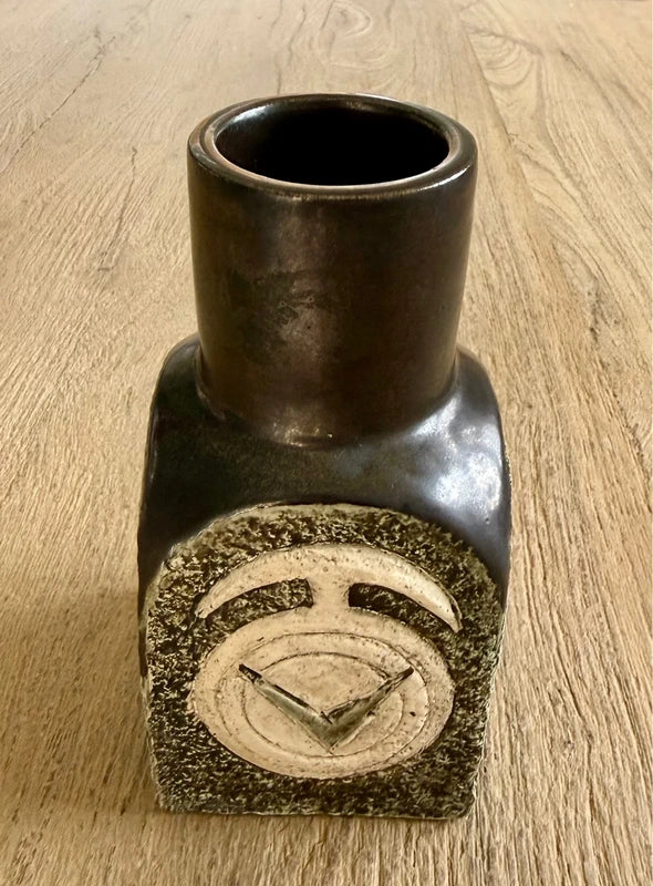 Troika: Spice Jar, Unsigned