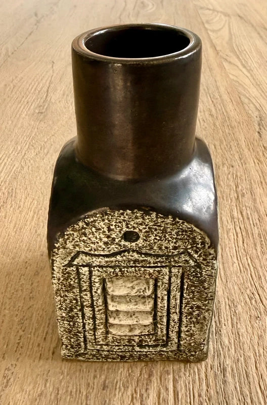 Troika: Spice Jar, Unsigned
