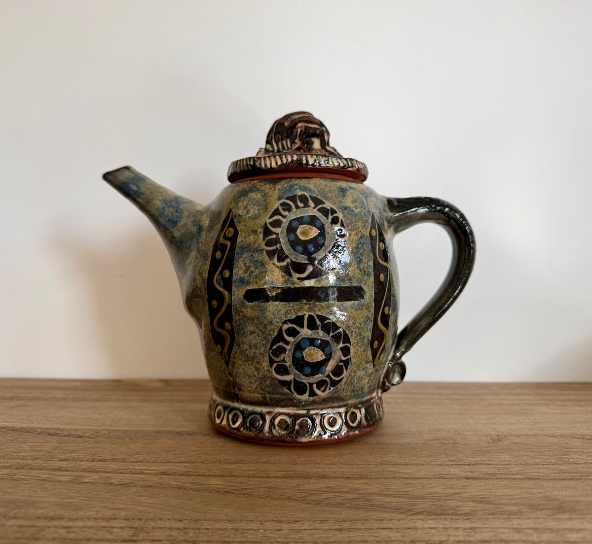 Nicole Gladwin: Studio Pottery Teapot