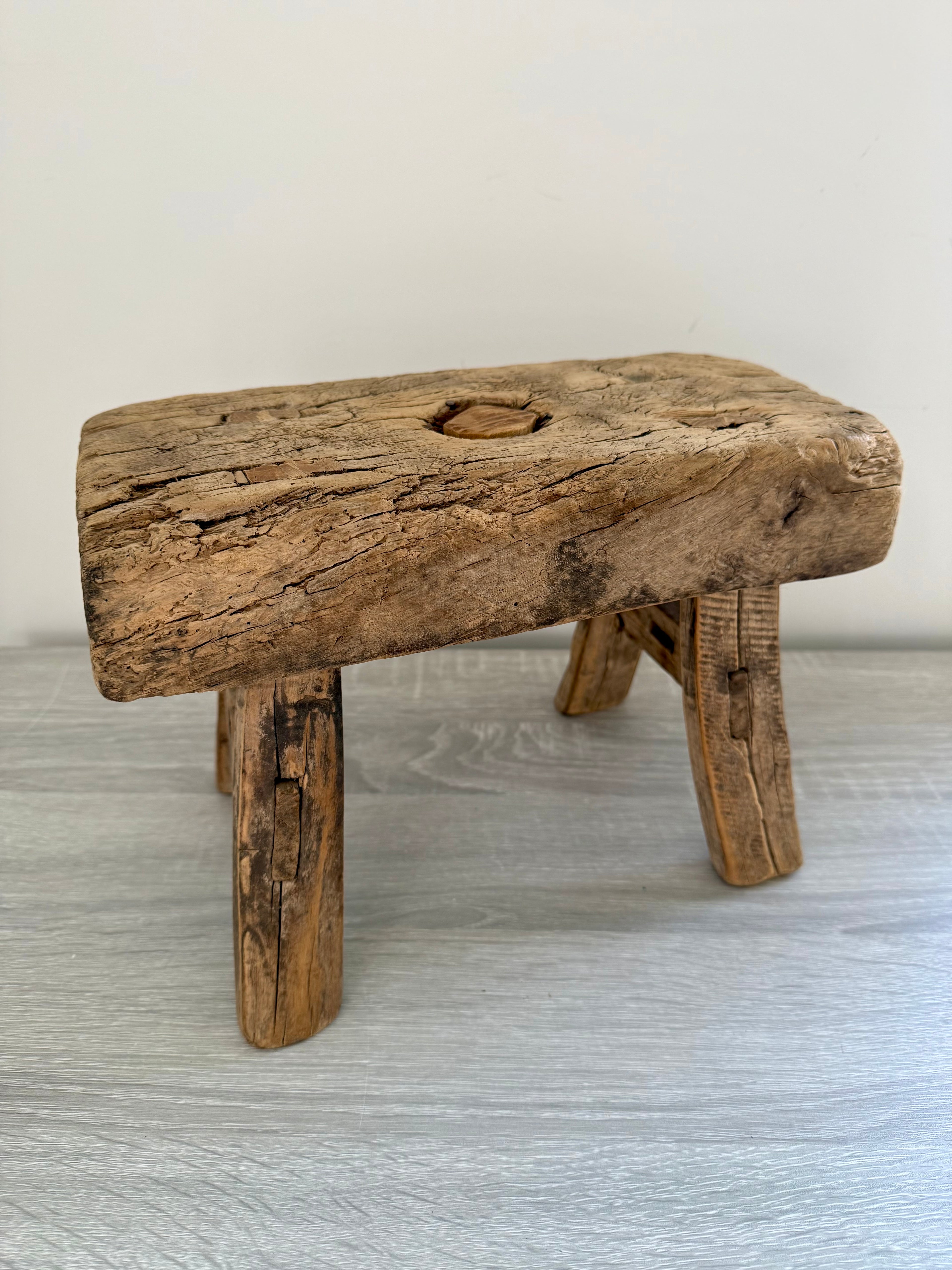 English Elm Farm Stool (c.1780–1840)