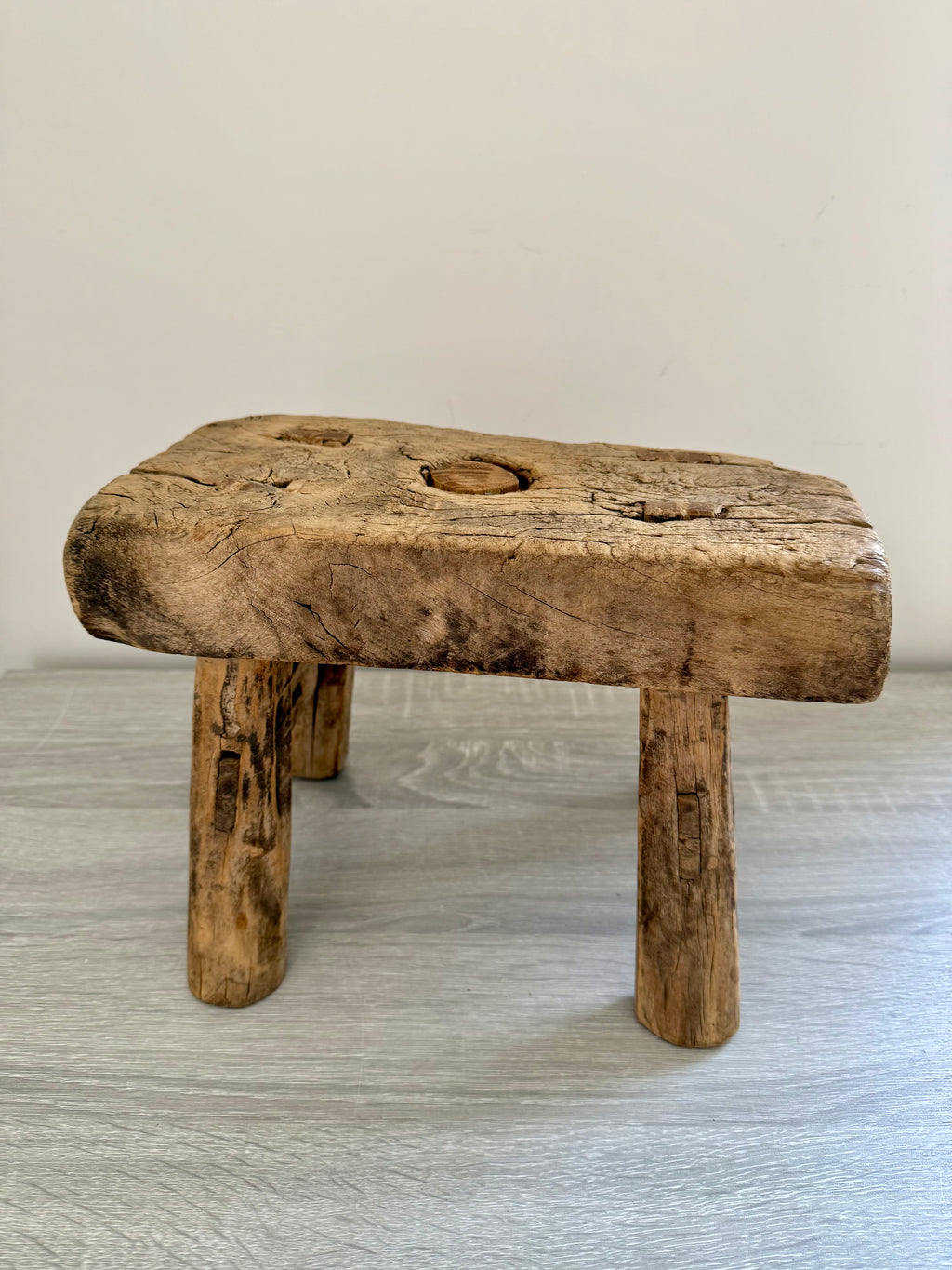English Elm Farm Stool (c.1780–1840)