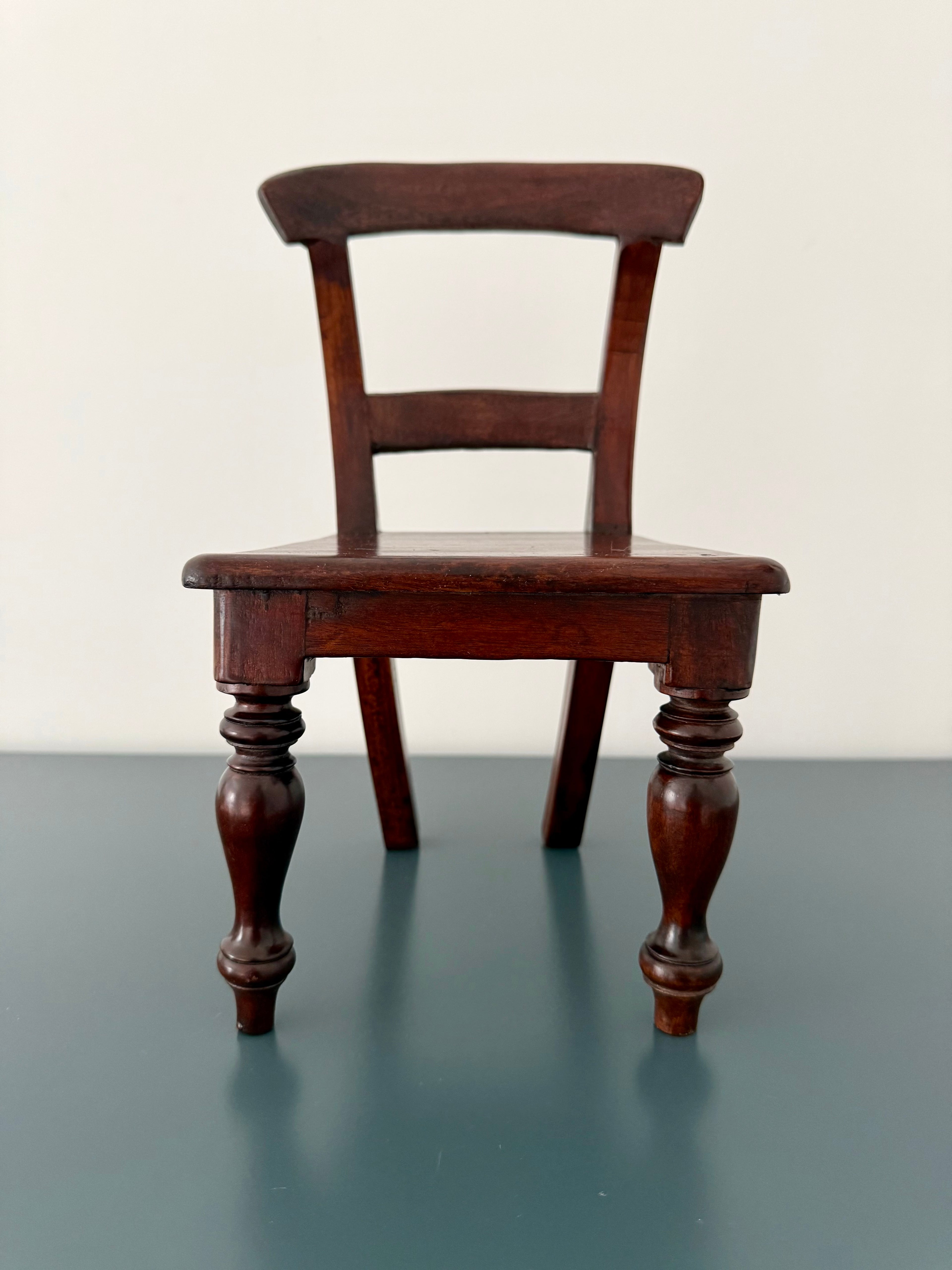 Miniature Apprentice Chair