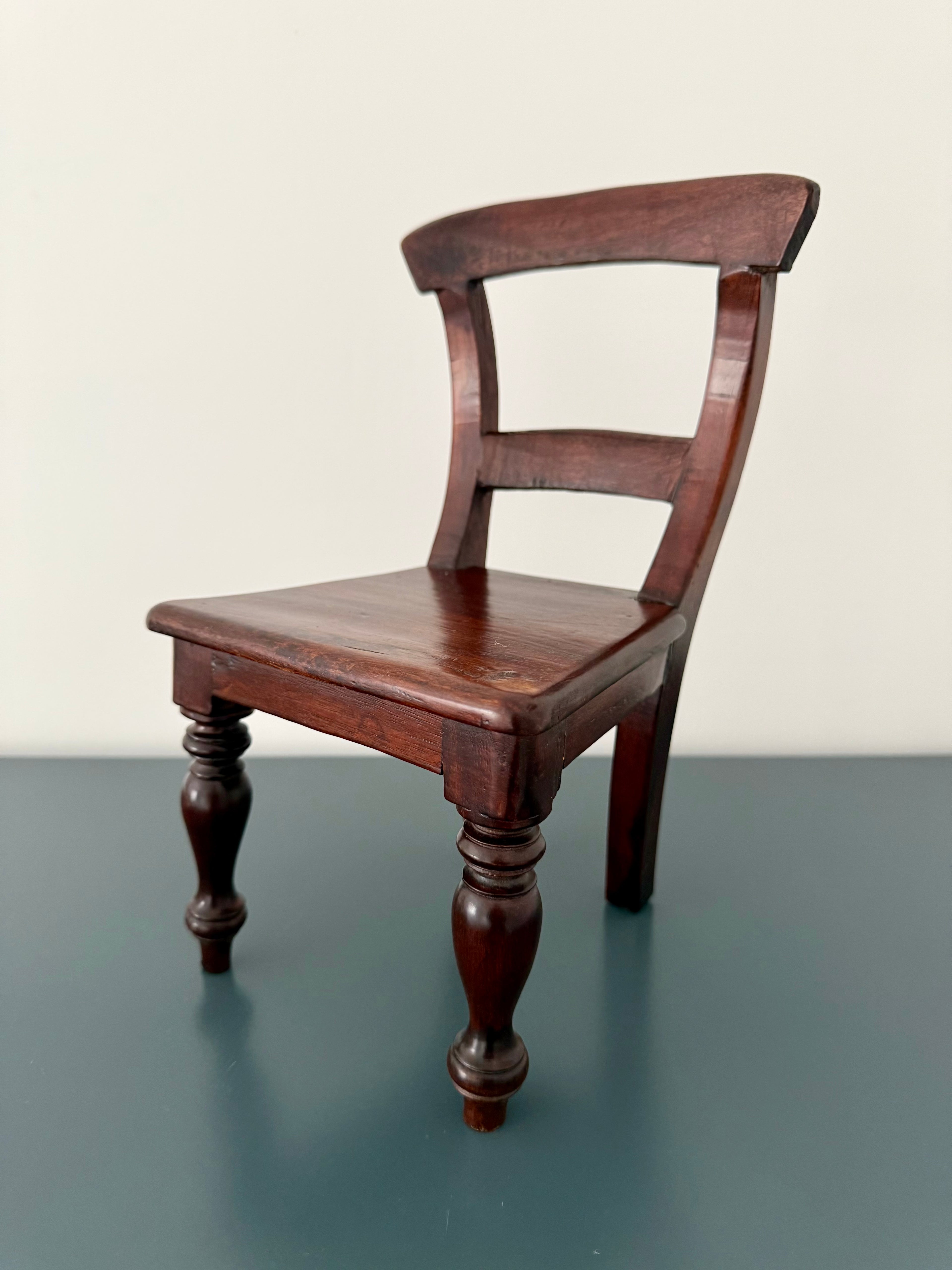 Miniature Apprentice Chair